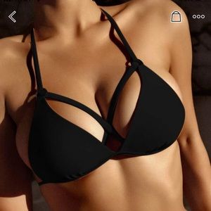 Black bikini top